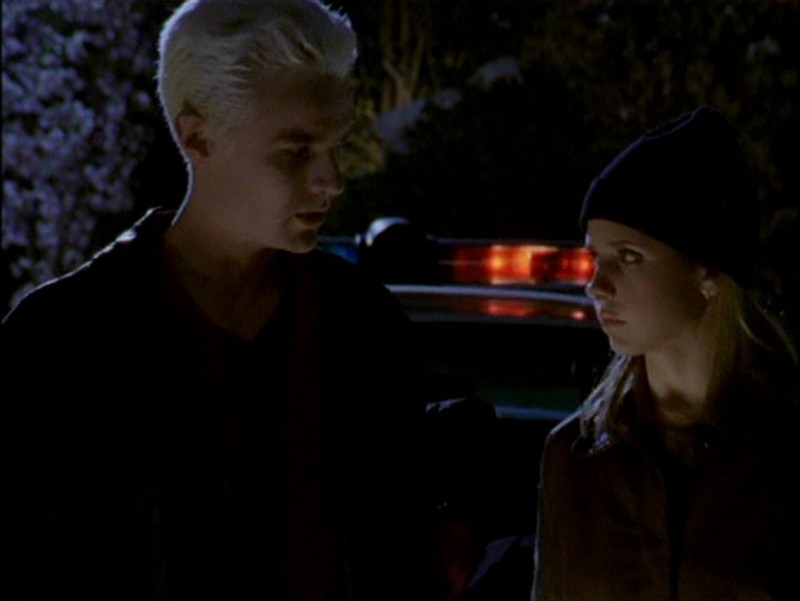 James Marsters E Sarah Michelle Gellar In Una Scena Dell Episodio L Inizio Della Storia 2A Parte Di Buffy L Ammazzavampiri 51092
