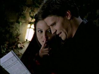 Juliet Landau e David Boreanaz in una scena dell'episodio 'L'inizio della storia (1ª parte)' della seconda stagione di Buffy - L'ammazzavampiri