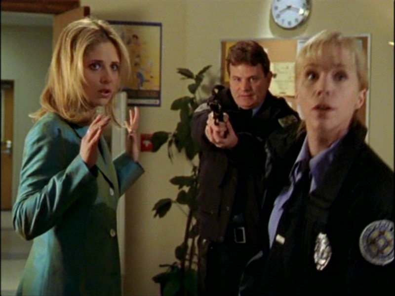 Sarah Michelle Gellar In Una Scena Dell Episodio L Inizio Della Storia 2A Parte Di Buffy L Ammazzavampiri 51088