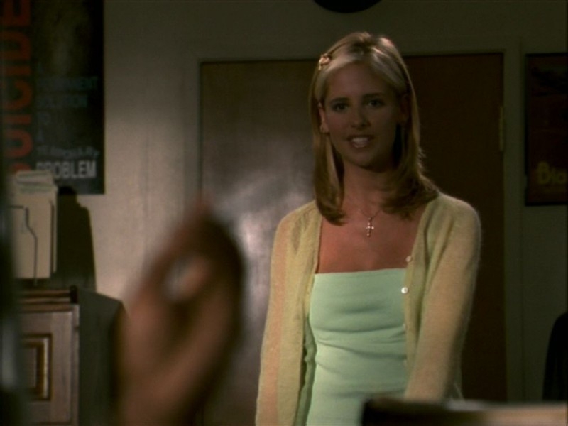Sarah Michelle Gellar Nell Episodio La Bella E Le Bestie Di Buffy L Ammazzavampiri 51212