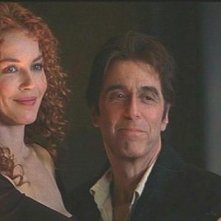 Connie Nielsen e Al Pacino in una scena de L'AVVOCATO DEL DIAVOLO