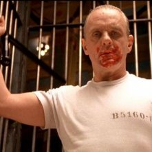 Anthony Hopkins in una delle scene più terrificanti de IL SILENZIO DEGLI INNOCENTI