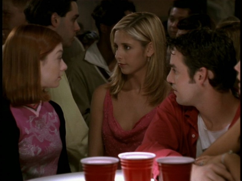 Alyson Hannigan Sarah Michelle Gellar E Nicholas Brendon Nell Episodio Rivelazioni Di Buffy L Ammazzavampiri 51420
