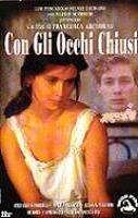 Locandina di Con gli occhi chiusi
