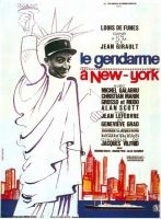 La locandina di Tre gendarmi a New York