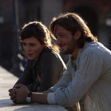 Silvio Muccino con la giovane attrice Aitana Sanchez-Gijon in una sequenza di Parlami d'Amore