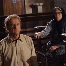 Terence Hill nel primo episodio della sesta stagione di Don Matteo