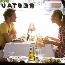 Hugh Dancy e Maria Bello in una scena del film Il club di Jane Austen