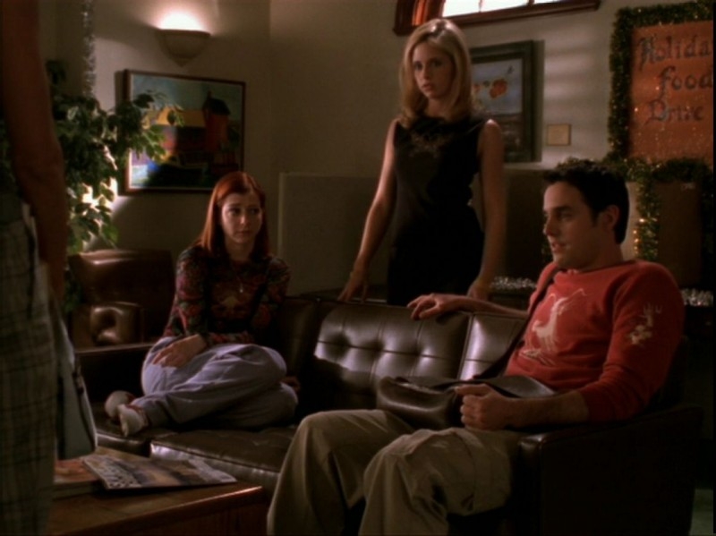 Sarah Michelle Gellar Alyson Hannigan E Nicholas Brendon In Una Scena Dell Episodio Espiazioni Di Buffy L Ammazzavampiri 51718