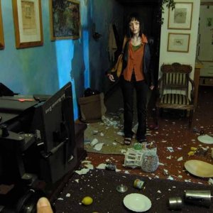 Un'immagine del dramma Riparo - Anis tra di noi di Simon Puccioni