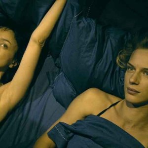 Una immagine del film Riparo - Anis tra di noi