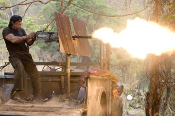 Sylvester Stallone in una sequenza del film 'John Rambo'