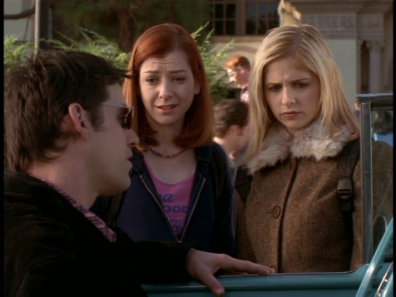 Nicholas Brendon Alyson Hannigan E Sarah Michelle Gellar In Una Scena Dell Episodio Il Giorno Dell Apocalisse Di Buffy L Ammazzavampiri 51887