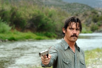 Josh Brolin in una sequenza del film Non è un paese per vecchi