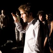 Michael Stahl-David in una sequenza di Cloverfield