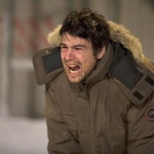 Hartnett in una scena del film 30 giorni di buio