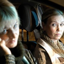 Outi Mäenpää e Ria Kataja in una scena di 'Black Ice'