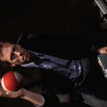 Hugh Laurie nell'episodio 'Occam's Razor' della serie 'Dr House: Medical division'