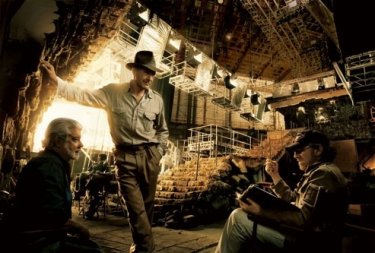 George Lucas, Harrison Ford e Steven Spielberg sul set di Indiana Jones 4