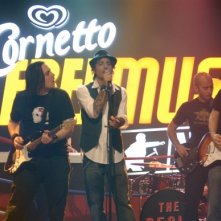 Un'immagine di Nicolas Vaporidis nel film Questa notte è ancora nostra dei registi Miniero e Genovese