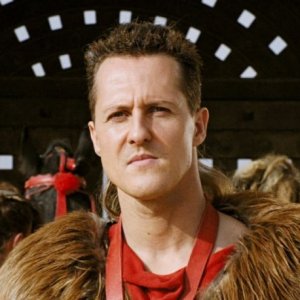 Michael Schumacher è Schumix, uno dei personaggi del film Asterix alle Olimpiadi