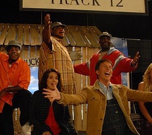 Jack McBrayer, Tina Fey e Jane Krakowski nell'episodio 210 della seconda stagione di 30 Rock