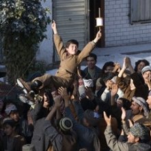 Zekiria Ebrahimi in una scena del film Il cacciatore di aquiloni