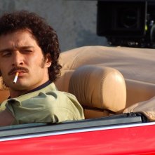 Santamaria in una scena del film Fine pena mai