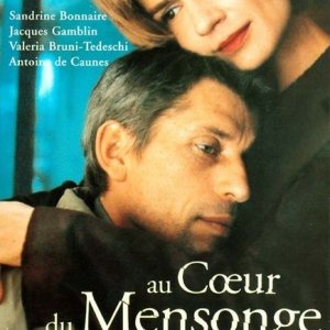 La locandina di Il colore della menzogna