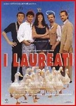 La locandina di I laureati