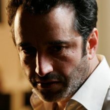 Una sequenza del film Nessuna qualità agli eroi