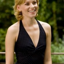 Elizabeth Banks in una scena di Certamente, forse