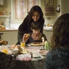 Freddie Highmore e Mary-Louise Parker in una scena de Le cronache di Spiderwick