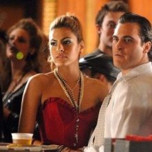 Joaquin Phoenix Con Eva Mendes In Una Scena De I Padroni Della Notte 53949