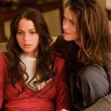 Julia Ormond e Lindsay Lohan in una scena de Il nome del mio assassino
