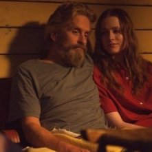 Michael Douglas e Evan Rachel Wood come padre e figlia in una scena di Alla scoperta di Charlie