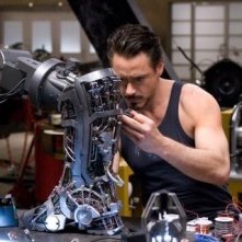 Robert Downey Jr. in una sequenza di Iron Man
