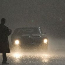 Sean Bean in una sequenza di The Hitcher