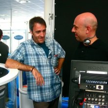 Un'immagine di Paolo Virzì con Valerio Mastandrea sul set di Tutta la vita davanti.