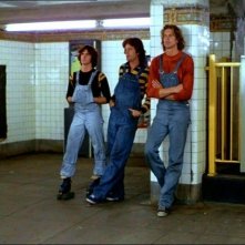 Una scena de I GUERRIERI DELLA NOTTE - 22