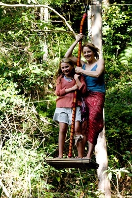 Abigail Breslin E Jodie Foster In Una Scena Del Film Alla Ricerca Dell Isola Di Nim 54437