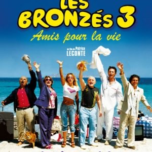 La locandina di Les bronzés 3: amis pour la vie