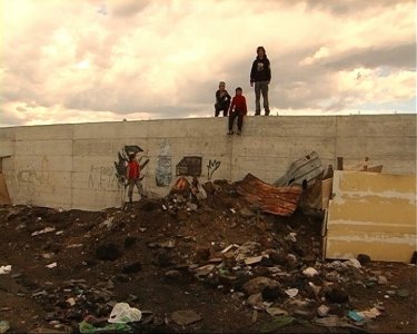 Un'immagine del documentario Biutiful Cauntri