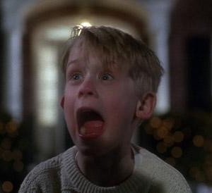Macaulay Culkin in una sequenza di Mamma, ho perso l'aereo