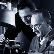 Liam Neeson con Ben Kingsley in una sequenza di Schindler's List