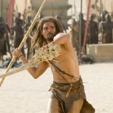 Steven Strait in un'immagine del blockbuster 10,000 AC