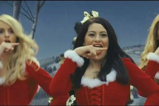 Deck the Halls - Trailer