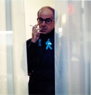 Toni Servillo in Le conseguenze dell'amore