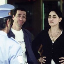 Ronit Elkabetz in una sequenza del film La banda