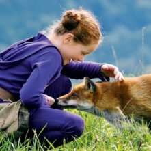 Bertille Noël-Bruneau in una sequenza del film La volpe e la bambina